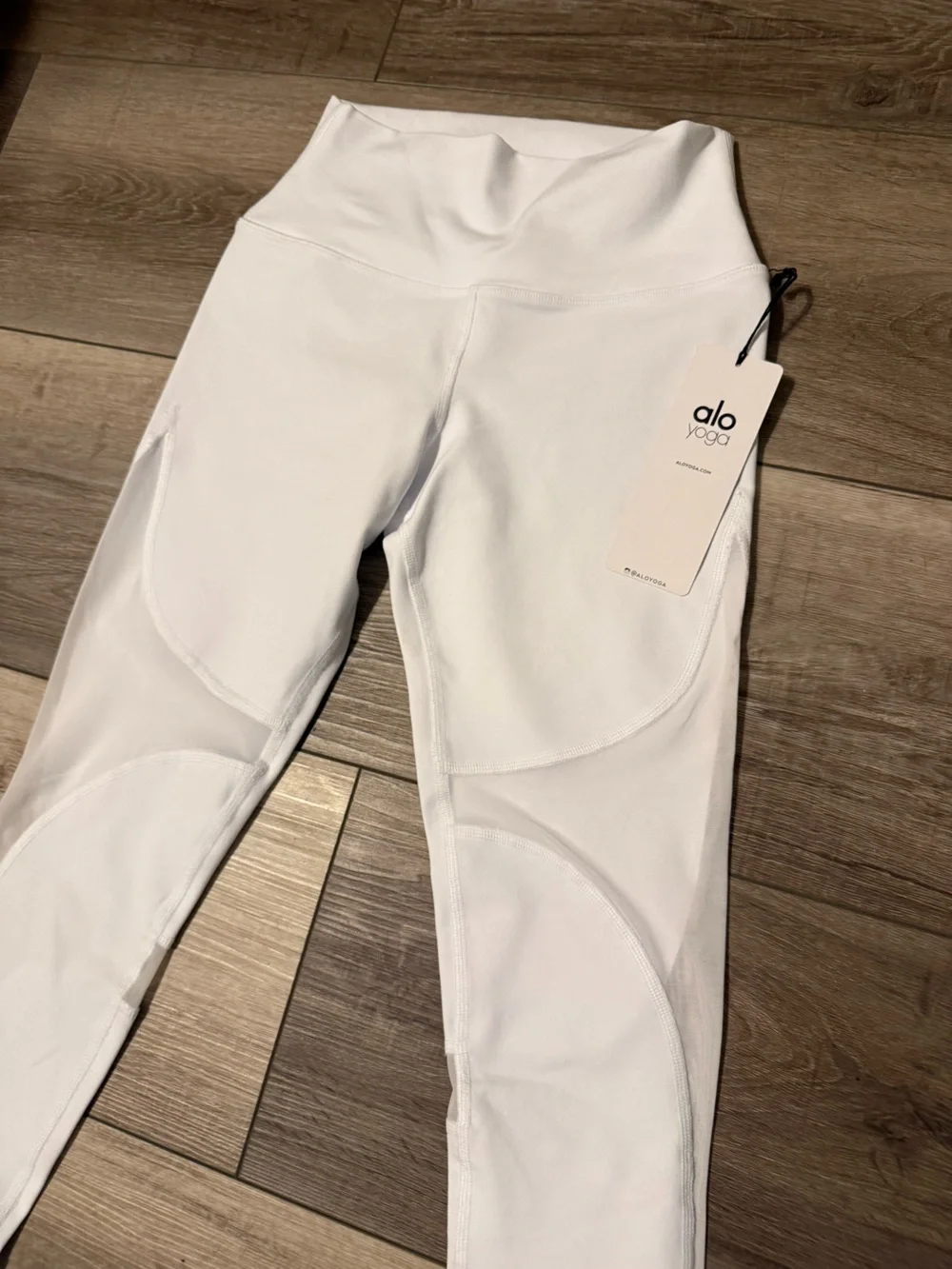 ALO Yoga White Sculpting High-Waist Leggings